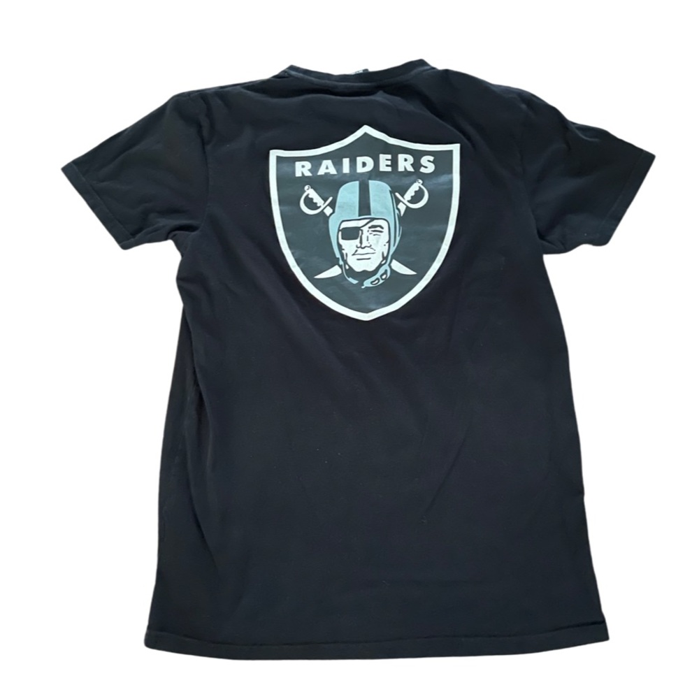 Las Vegas Raiders NFL Gameday T-Shirt: Adult Unisex Medium: OAKLAND